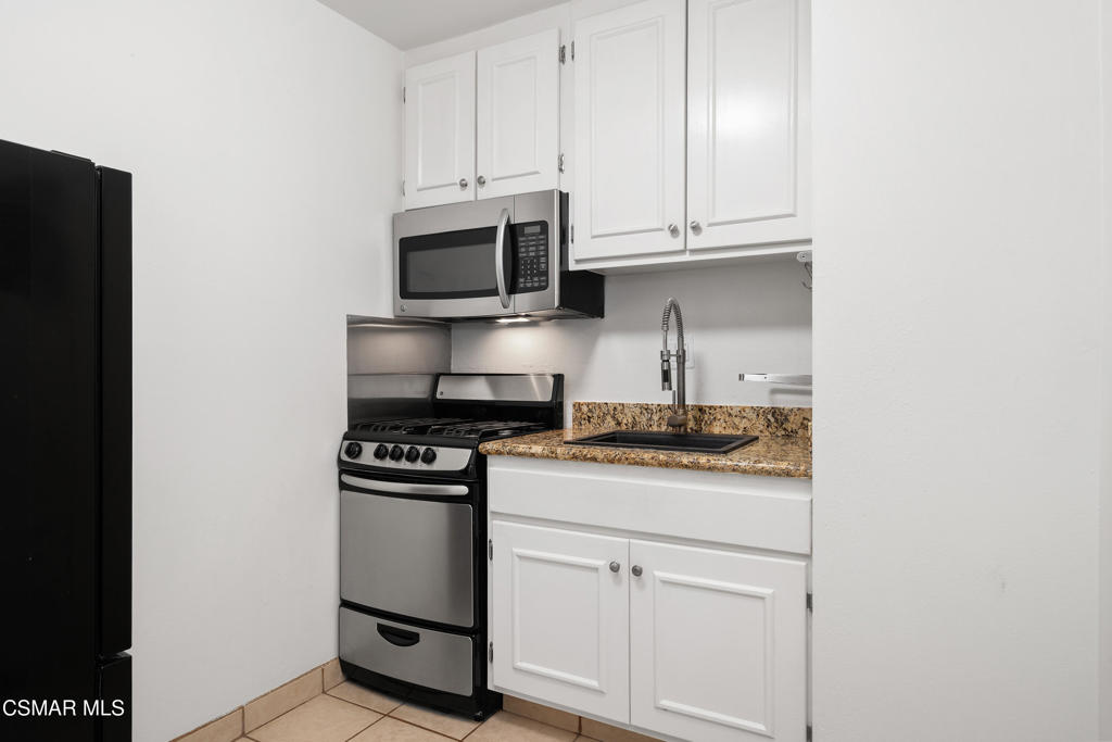 31567 Lindero Canyon Road 6 Property Photo 8