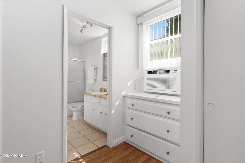 31567 Lindero Canyon Road 6 Property Photo 11