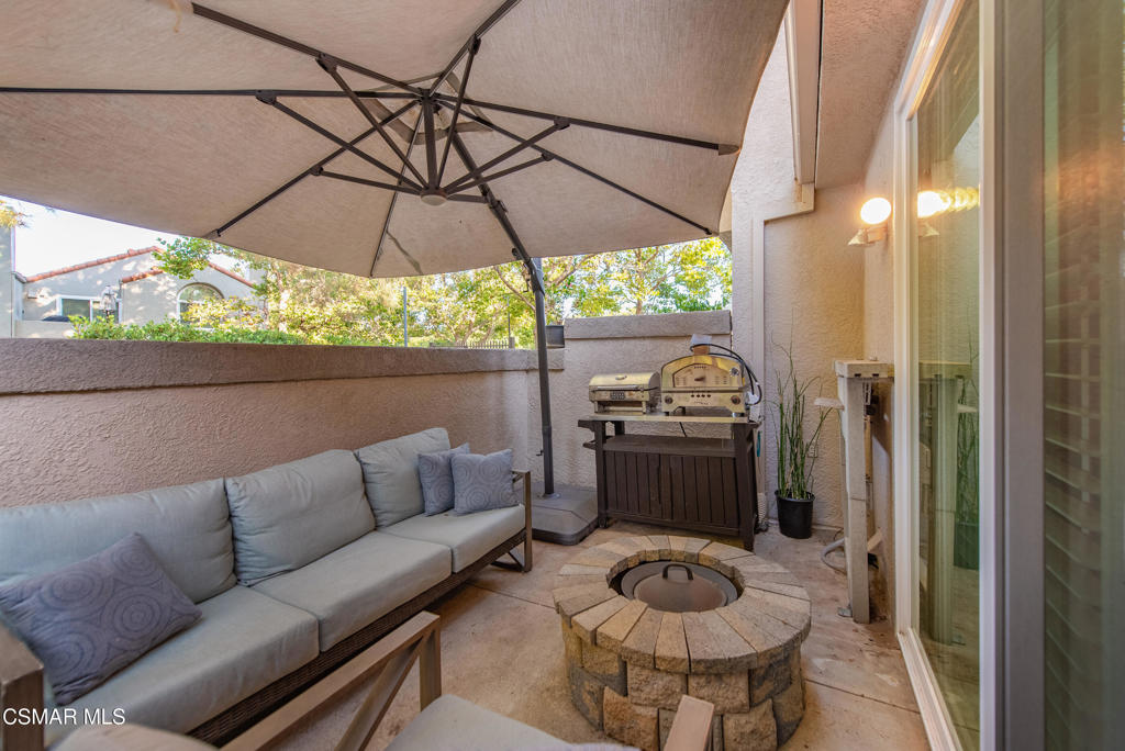 22203 Shadow Valley Circle Property Photo 7