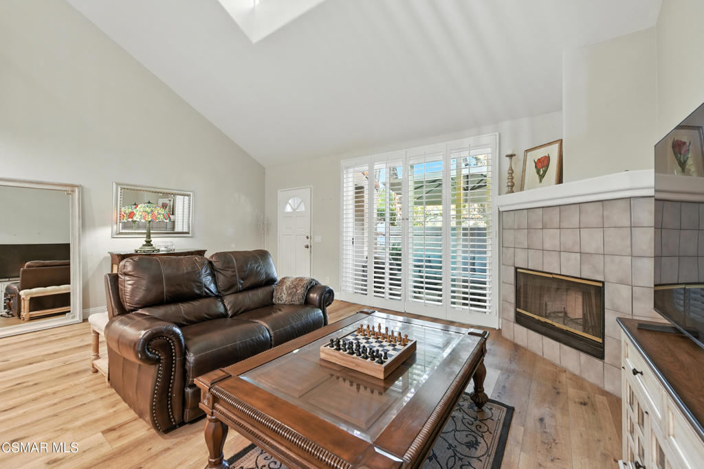 22203 Shadow Valley Circle Property Photo 12