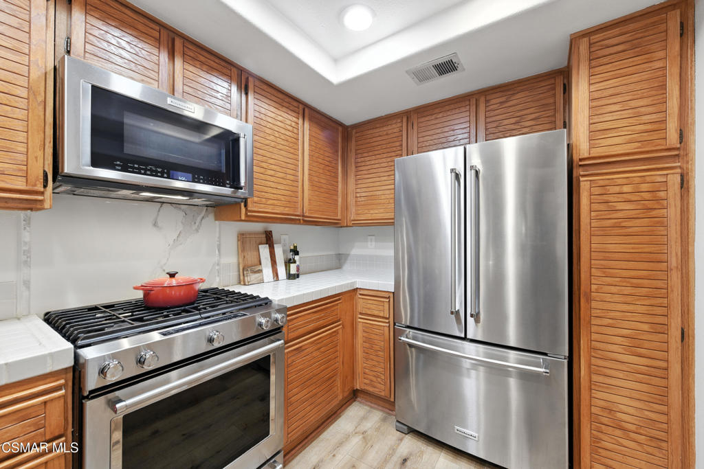 22203 Shadow Valley Circle Property Photo 17