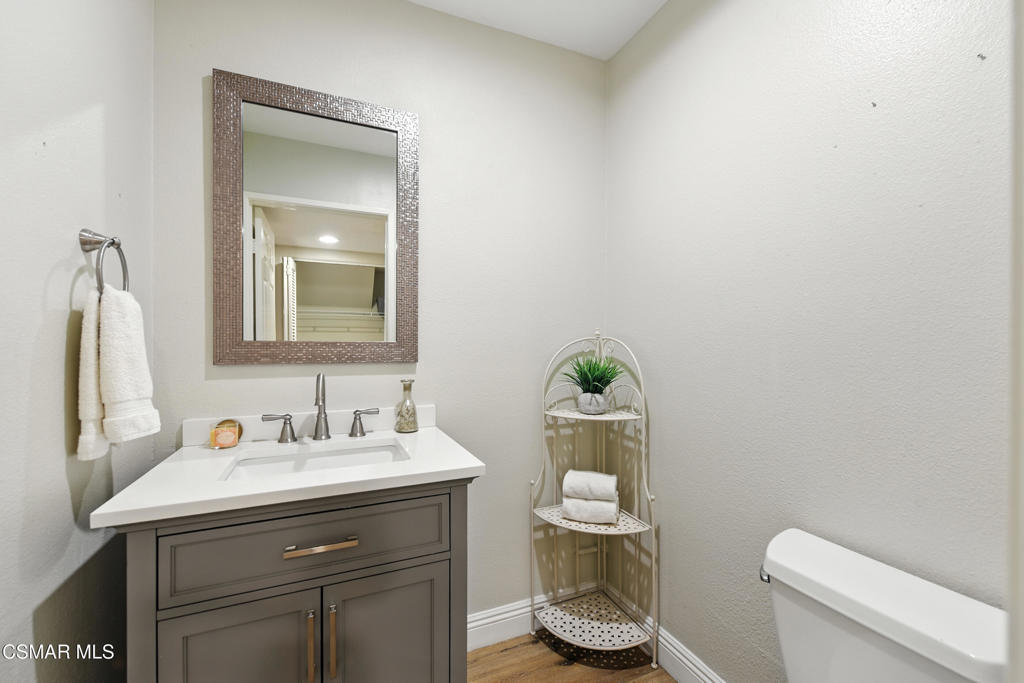 22203 Shadow Valley Circle Property Photo 20