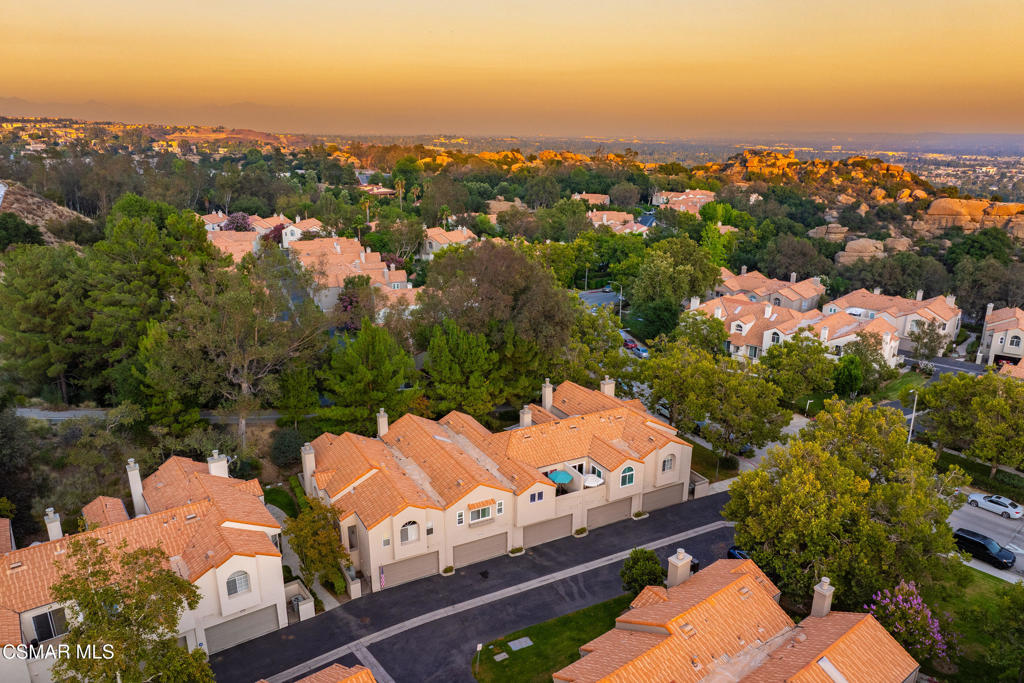 22203 Shadow Valley Circle Property Photo 36