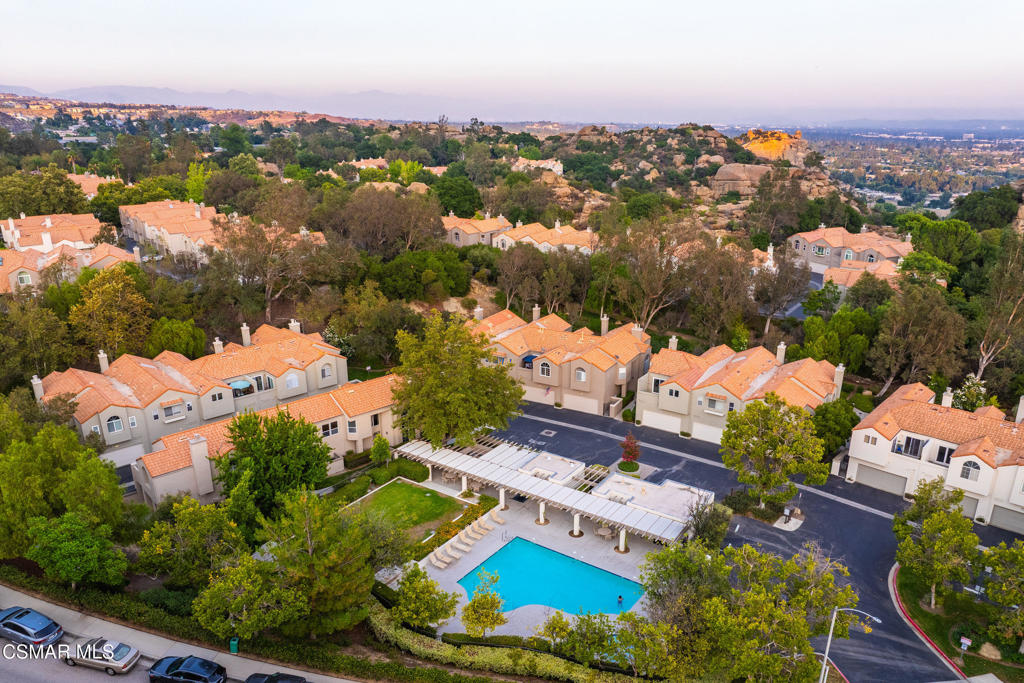 22203 Shadow Valley Circle Property Photo 41