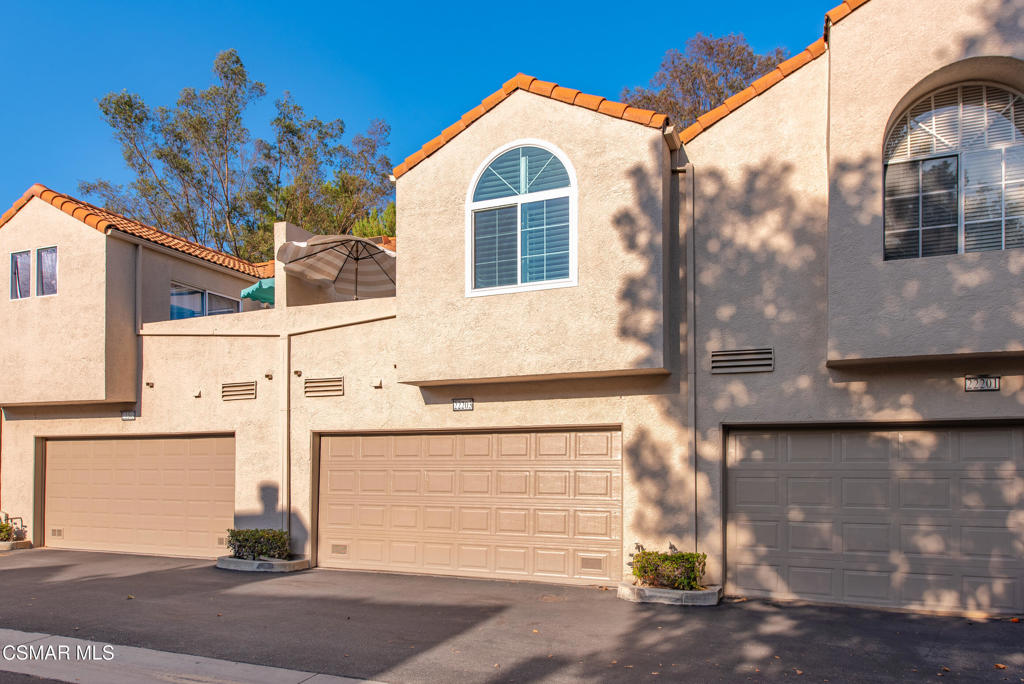 22203 Shadow Valley Circle Property Photo 46