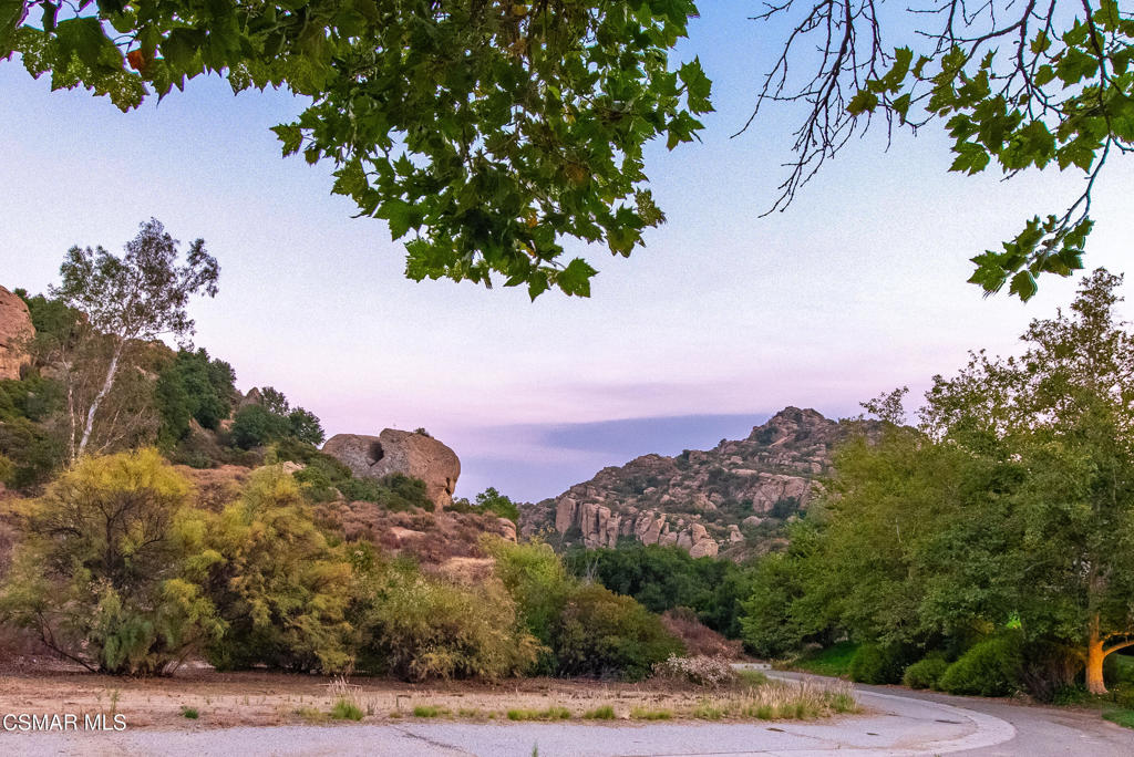 22203 Shadow Valley Circle Property Photo 53