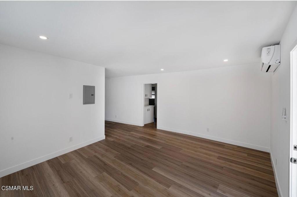 399 Erbes Road 2 Property Photo 4