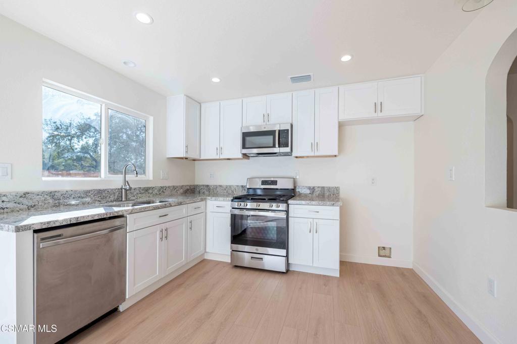 764 Brossard Drive Property Photo 10