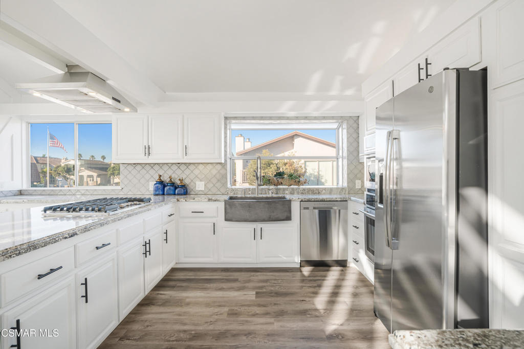 2014 Napoli Drive Property Photo 17