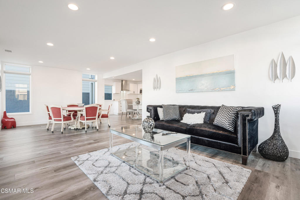 2014 Napoli Drive Property Photo 41