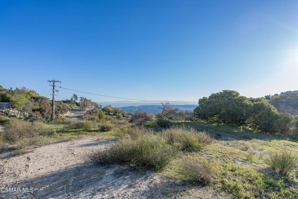 23118 Saddle Peak Road Property Photo 23