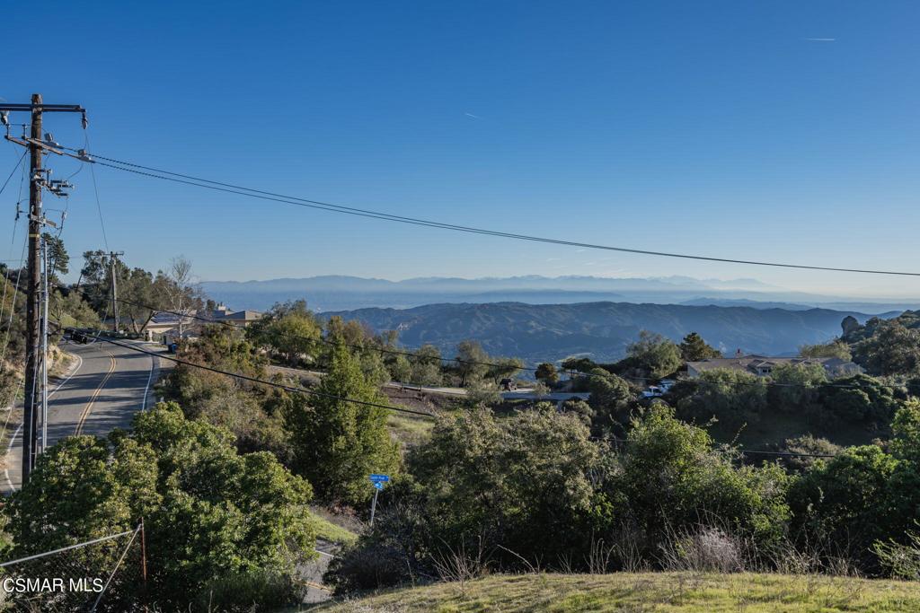 23118 Saddle Peak Road Property Photo 27