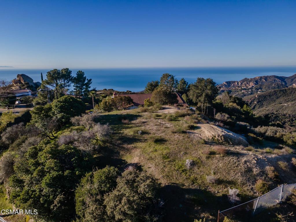 23118 Saddle Peak Road Property Photo 34