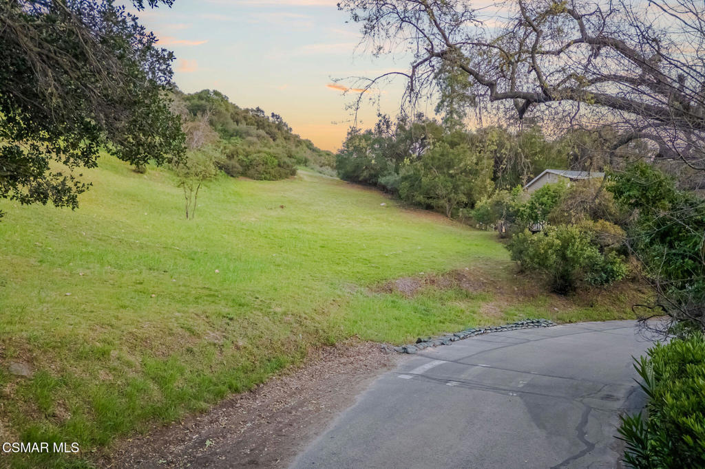 44 Upper Lake Road