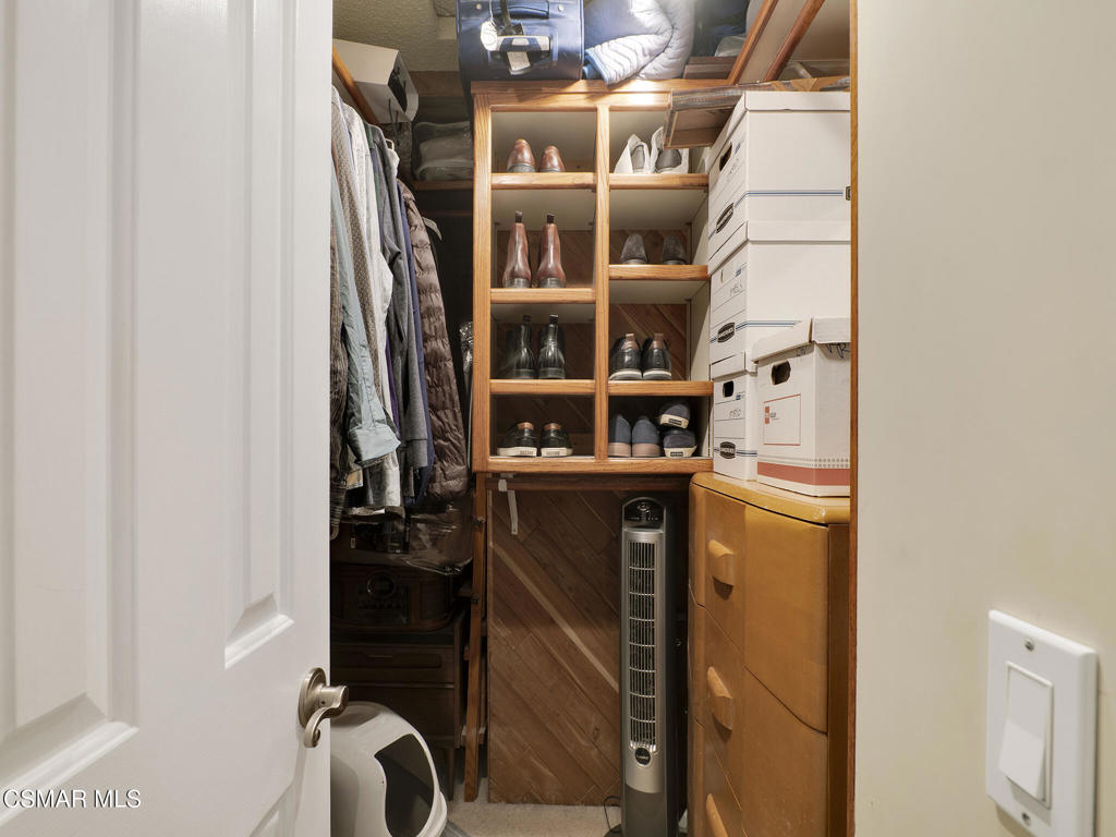 24829 Apple Street E Property Photo 23