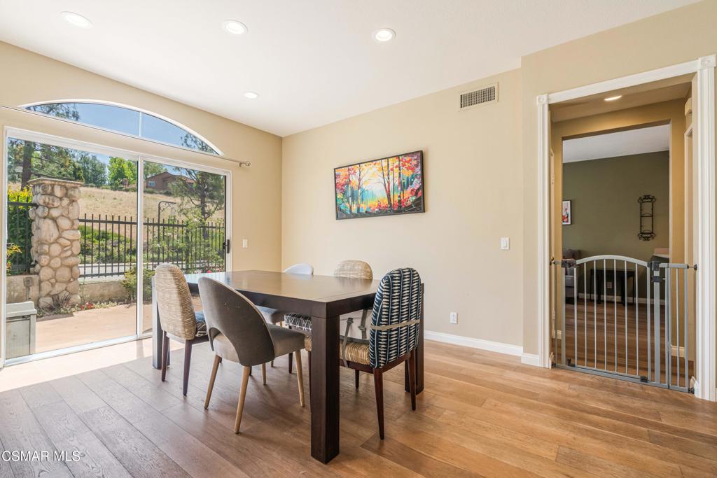 11529 Treeview Court Property Photo 6