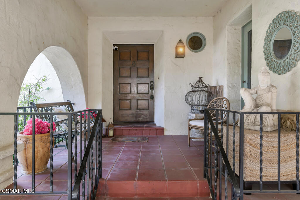1234 N Everett Street Property Photo 5