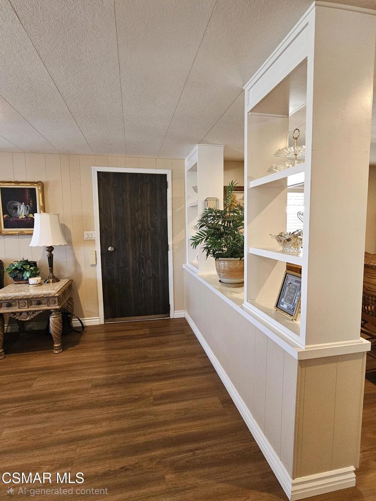 2 Robertson Way Property Photo 9
