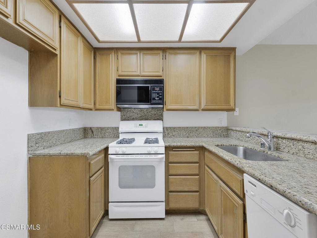 2731 Erringer Road 28 Property Photo 17