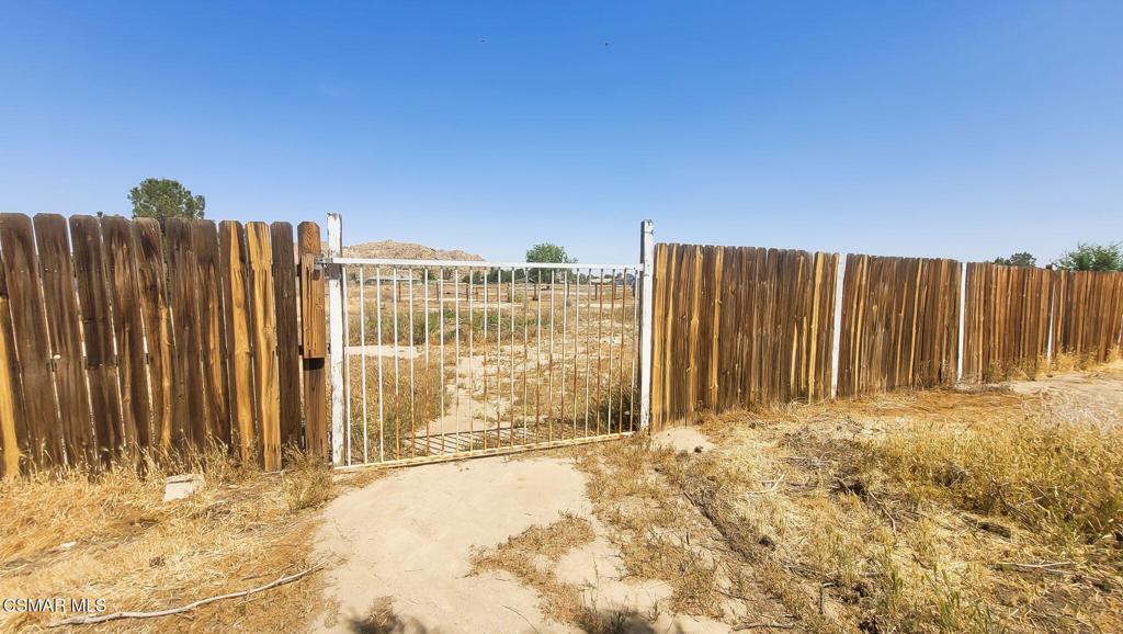 15707 Lanfair Avenue Property Photo 23