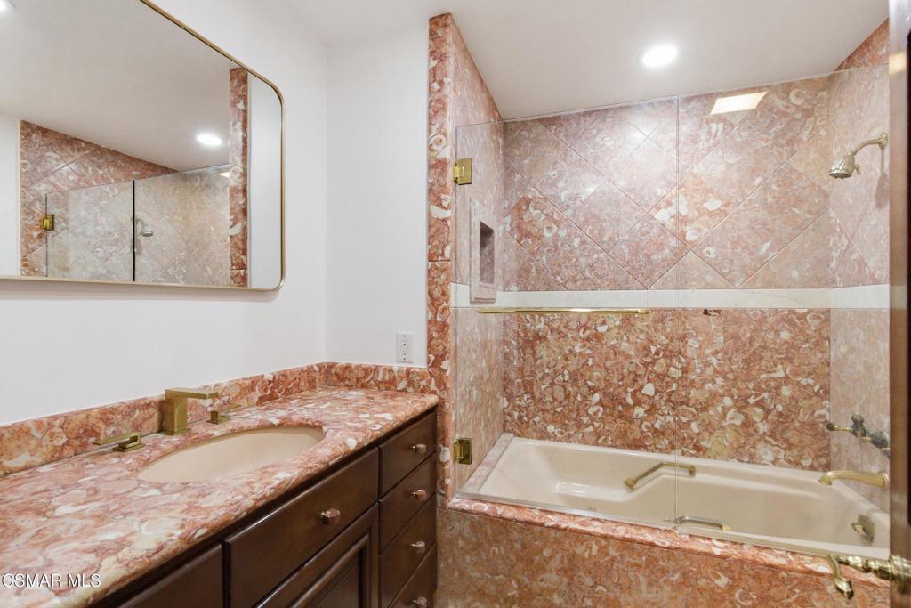 24756 Eilat Street Property Photo 44