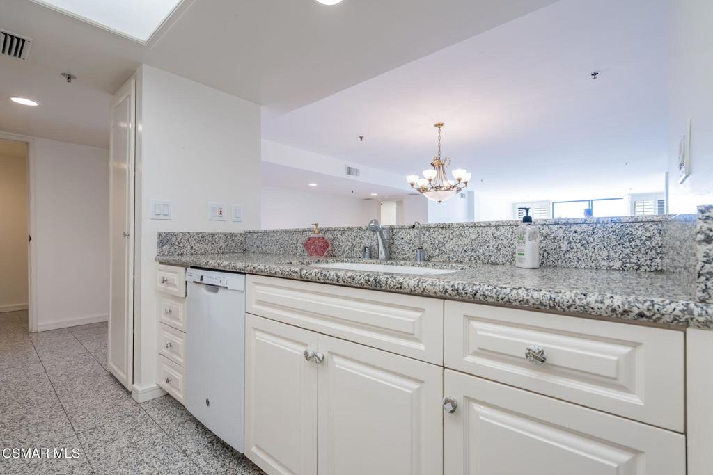 10660 Wilshire Boulevard 410 Property Photo 33