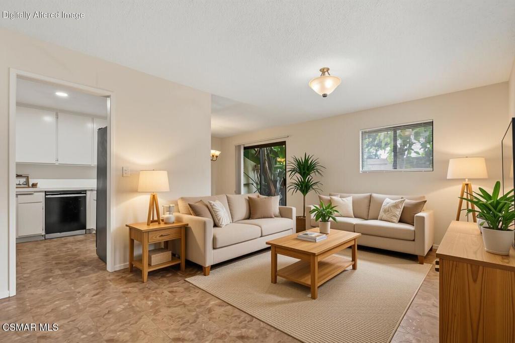 6647 Shakespeare Way Property Photo 10