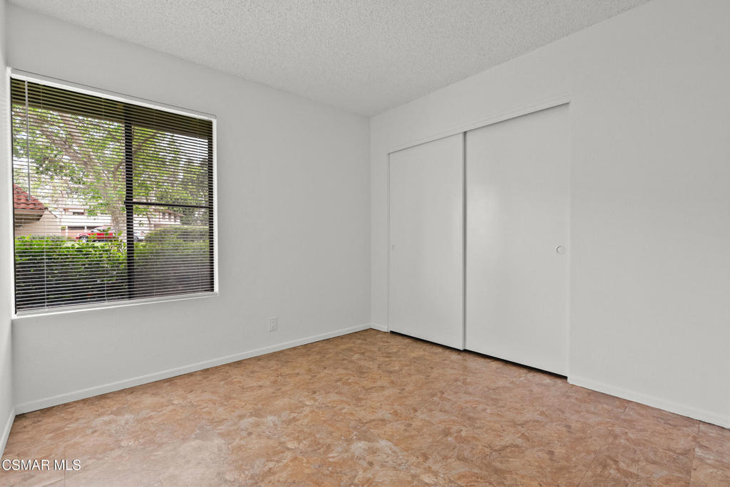 6647 Shakespeare Way Property Photo 35