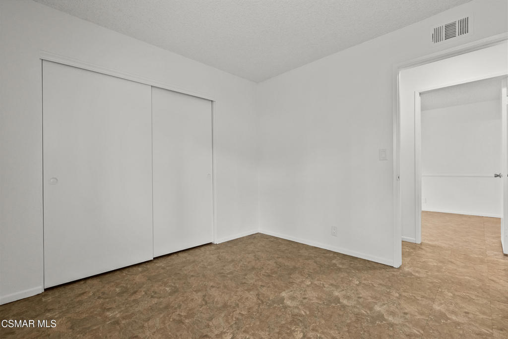 6647 Shakespeare Way Property Photo 37
