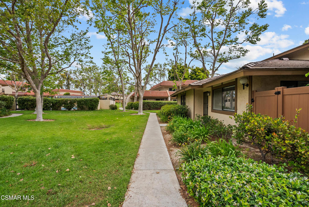 6647 Shakespeare Way Property Photo 56