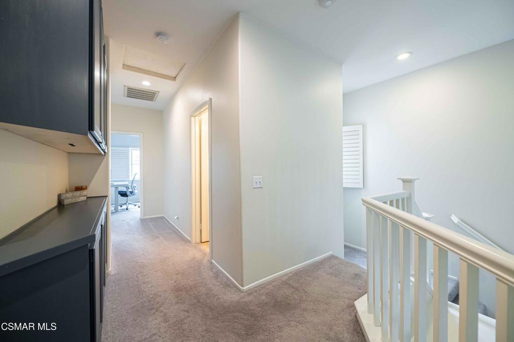 580 Fenwick Way C Property Photo 27