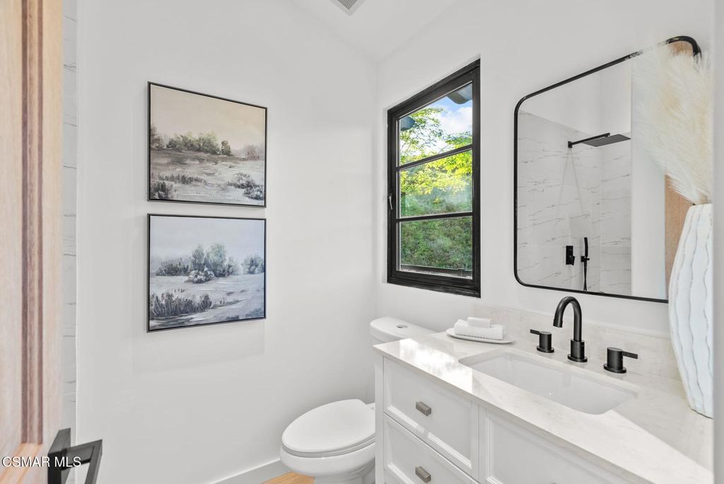 33235 Mulholland Highway Property Photo 45