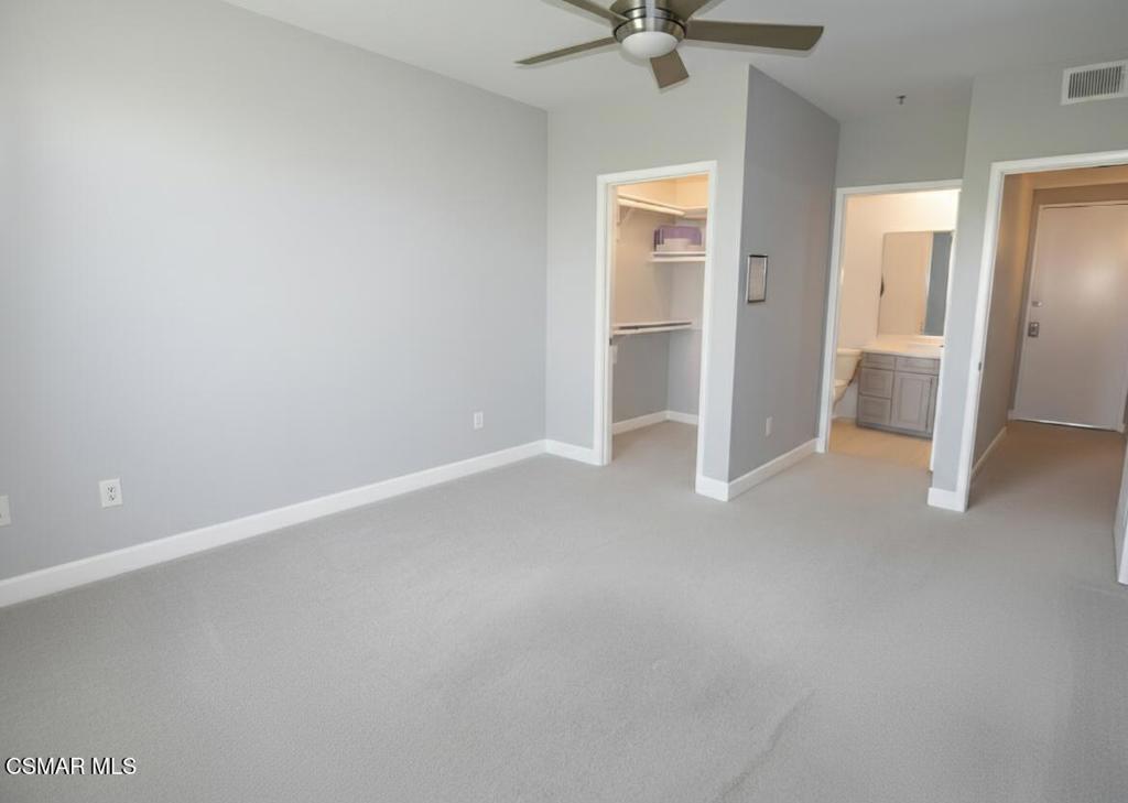 5350 White Oak Avenue 105 Property Photo 34