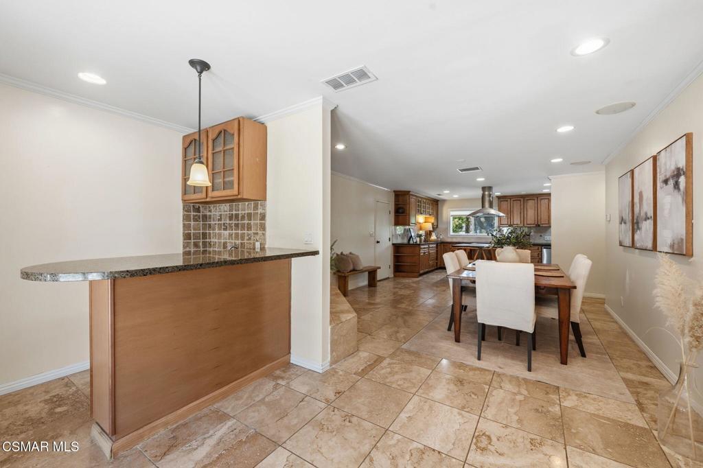 897 Old Farm Road Property Photo 15