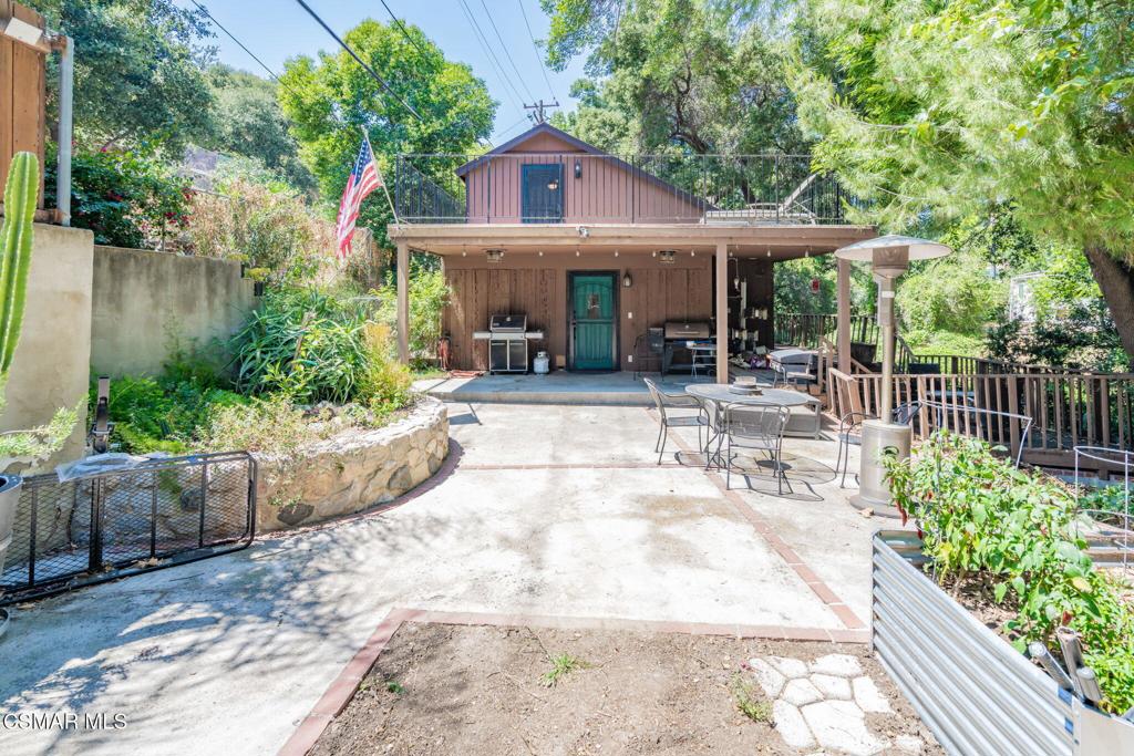 12058 Kagel Canyon Road Property Photo 2