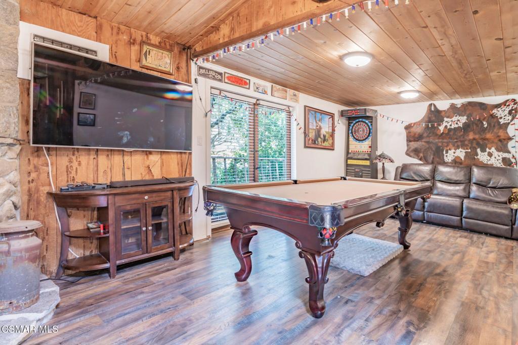 12058 Kagel Canyon Road Property Photo 6