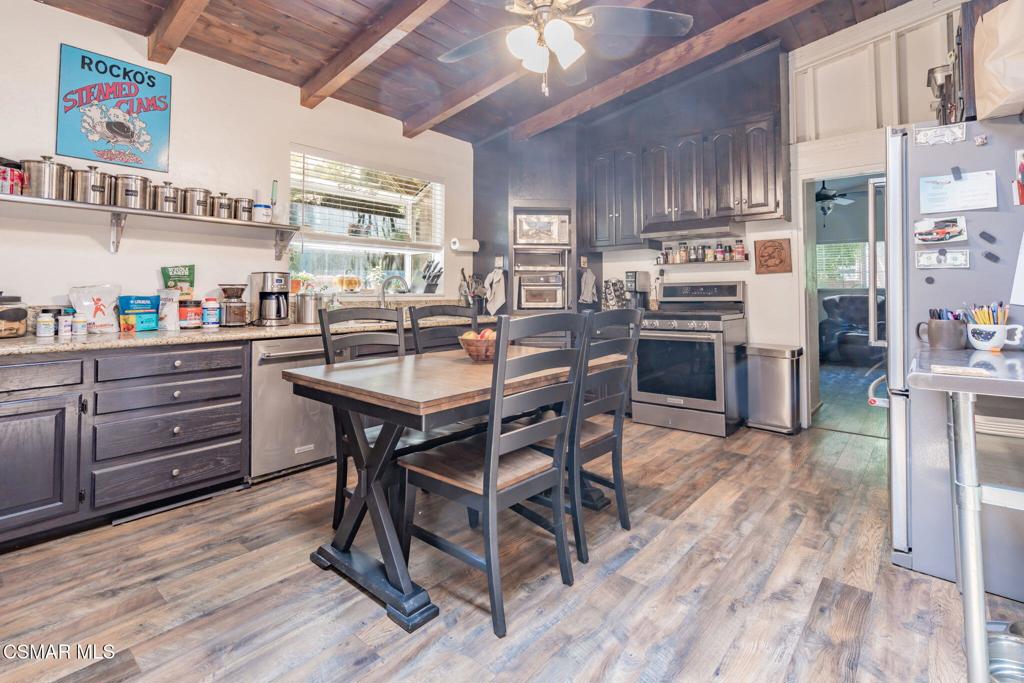 12058 Kagel Canyon Road Property Photo 12