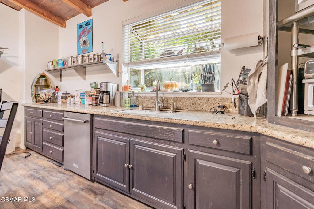 12058 Kagel Canyon Road Property Photo 15
