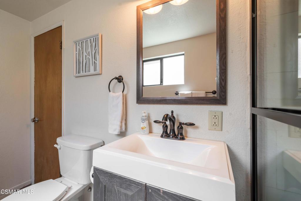 641 Silver Tip Drive Property Photo 18