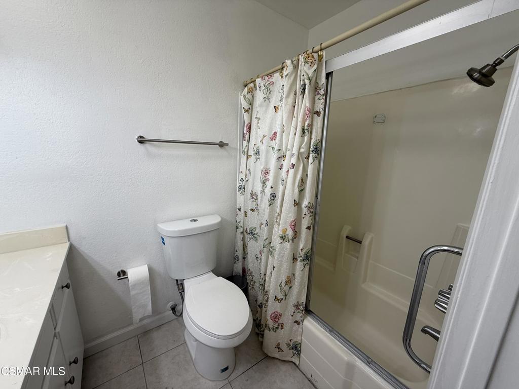 18530 Hatteras Street 313 Property Photo 16