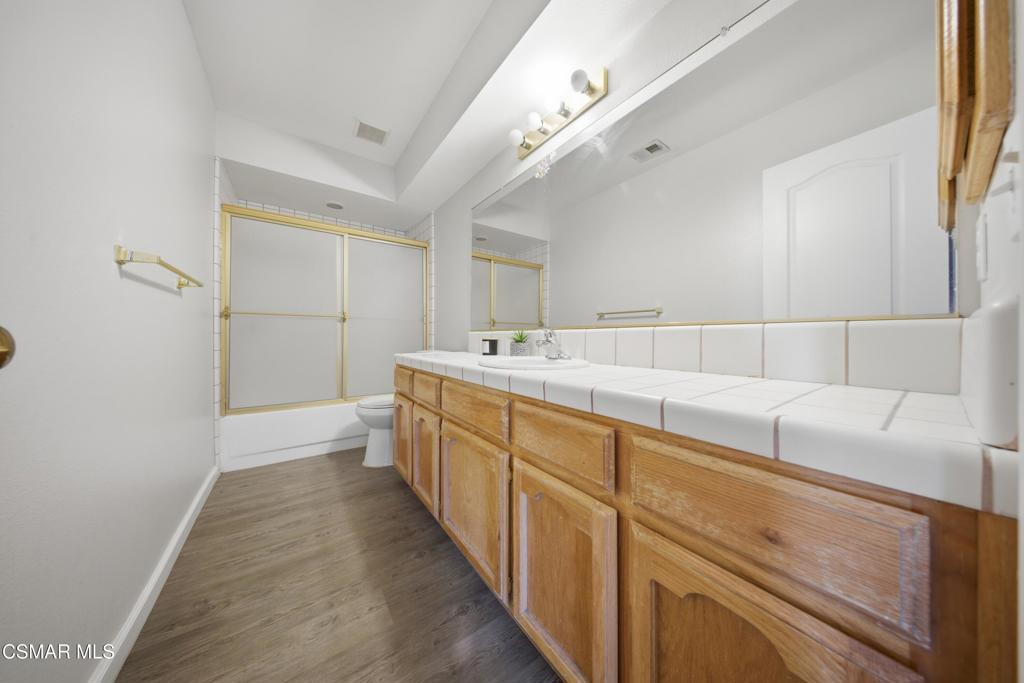 9816 Rea Avenue Property Photo 16