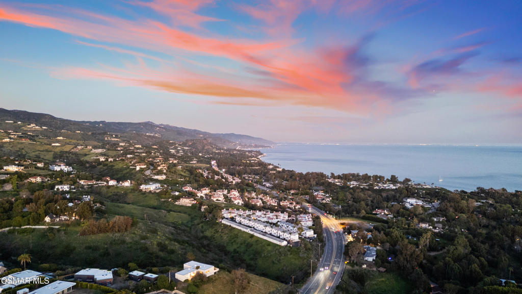 28815 Pacific Coast Highway Property Photo 10