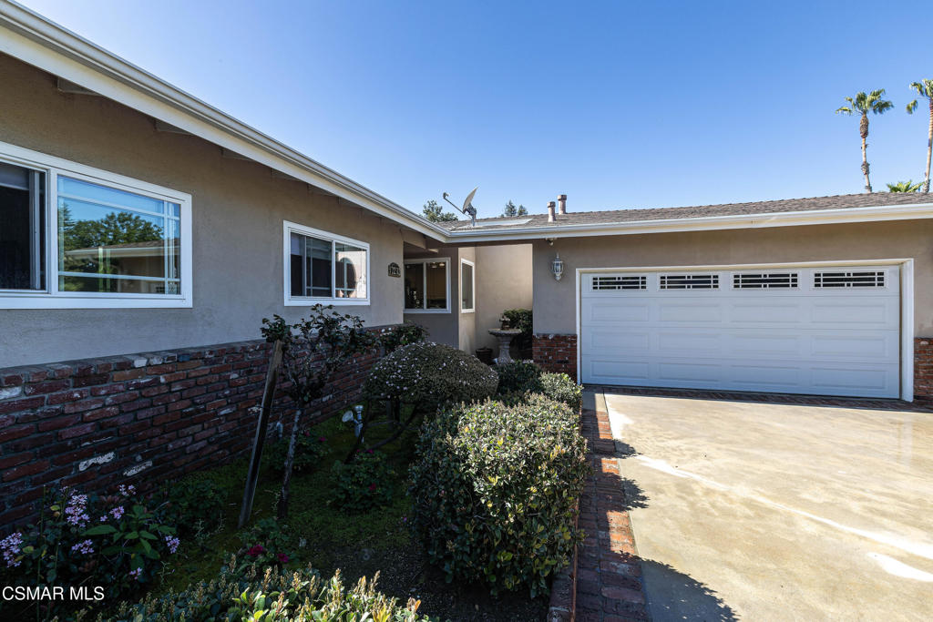 22312 Mobile Street Property Photo 2