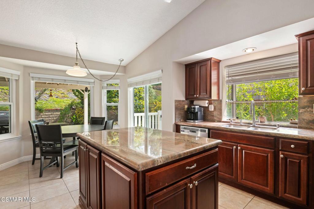 6795 Aviano Drive Property Photo 16