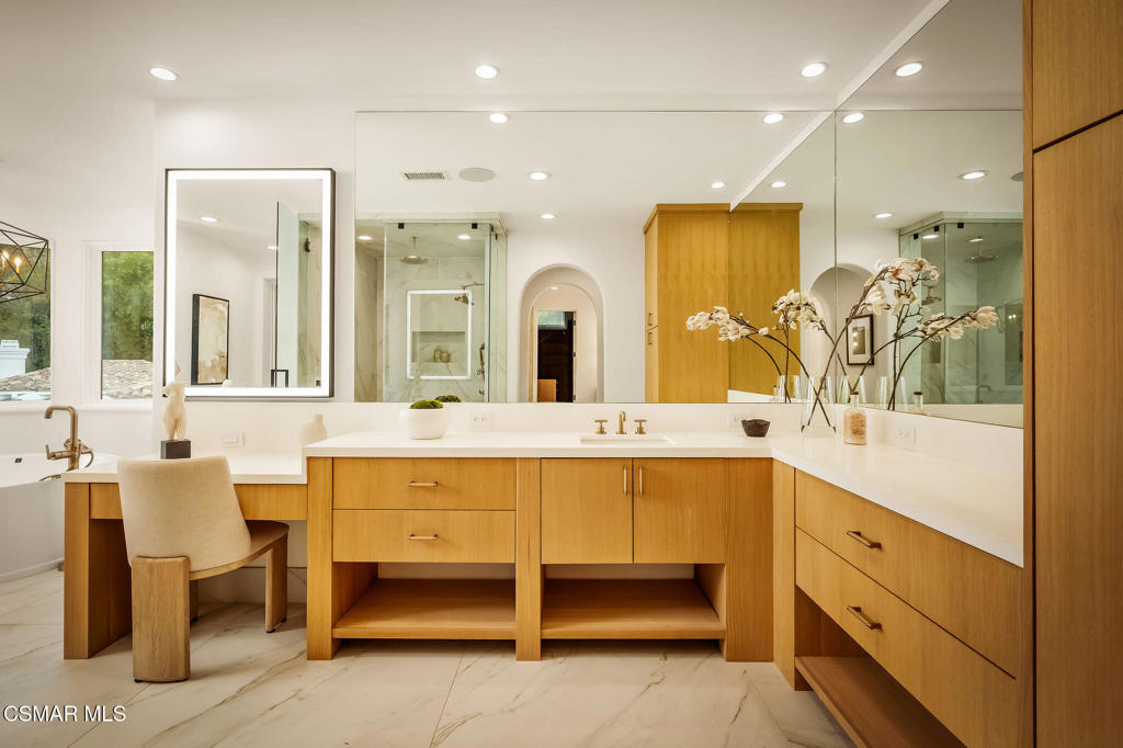 6021 John Muir Road Property Photo 25