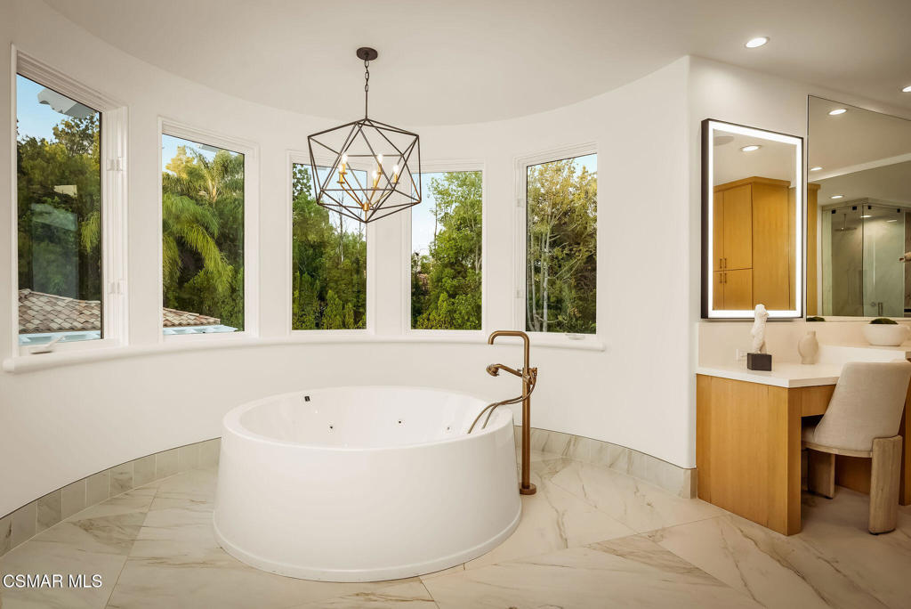 6021 John Muir Road Property Photo 26