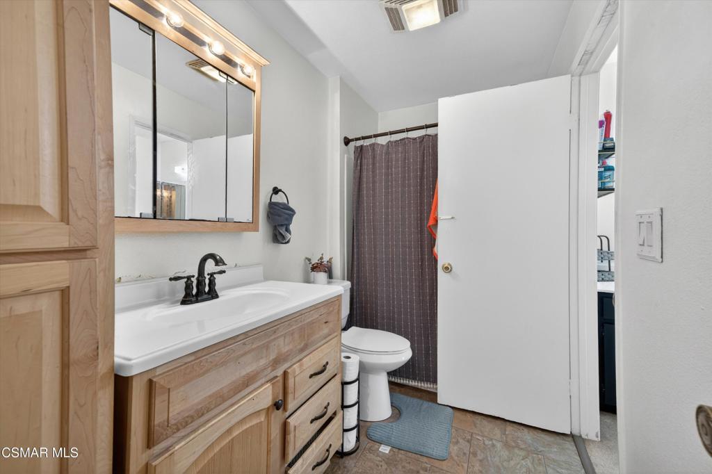 9946 Sepulveda Boulevard 4 Property Photo 13