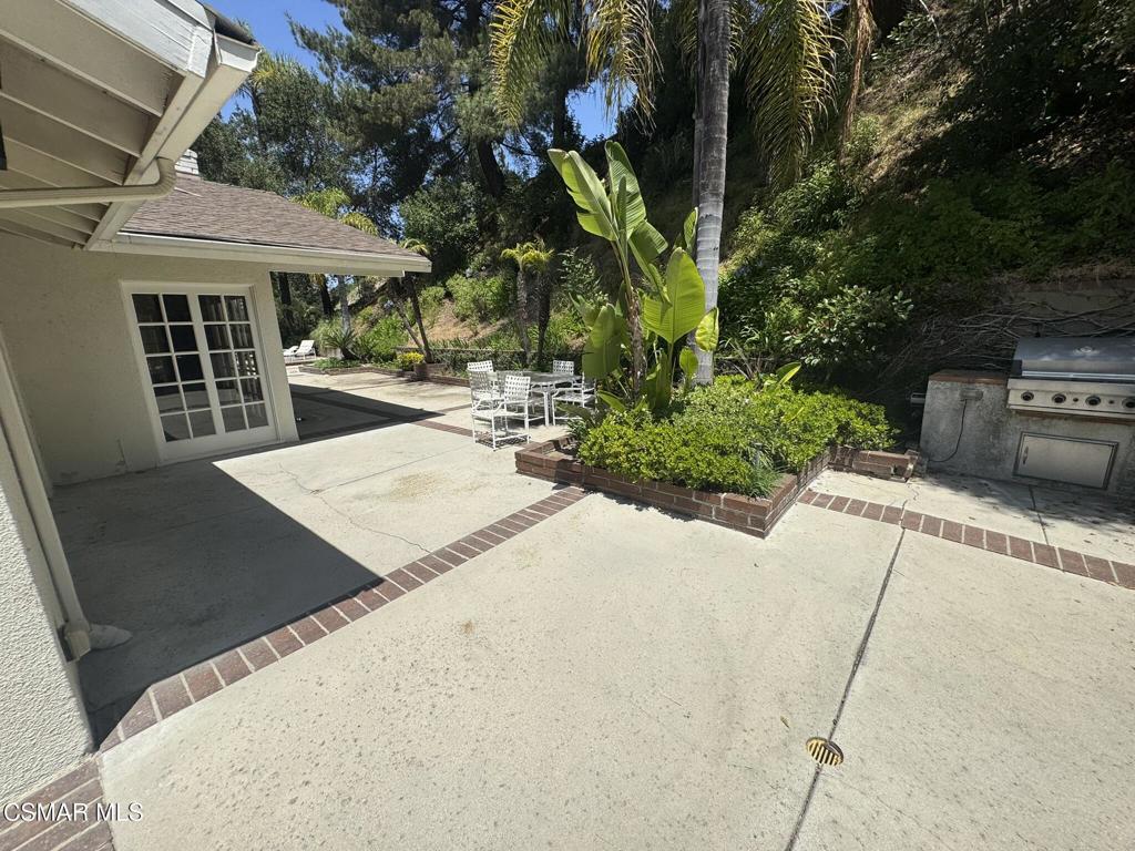 3474 Loadstone Drive Property Photo 23