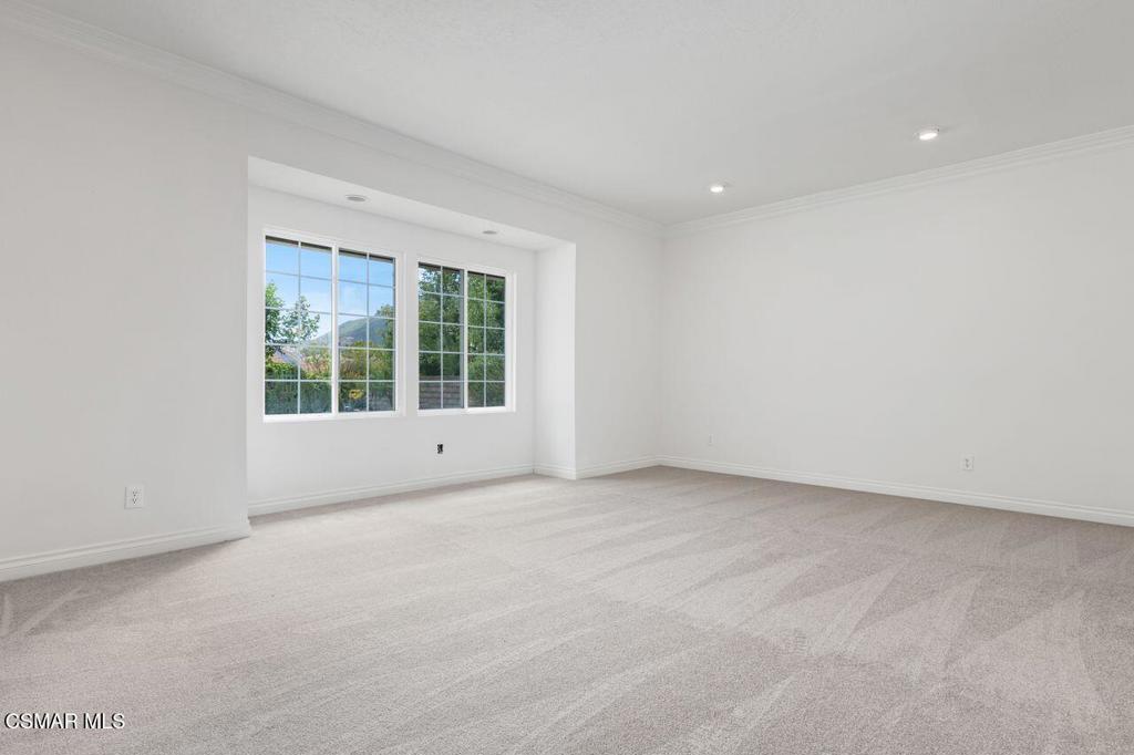 5523 Ember Court Property Photo 7
