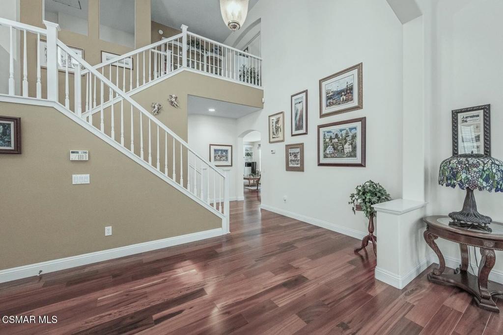 239 Chantilly Circle Property Photo 2